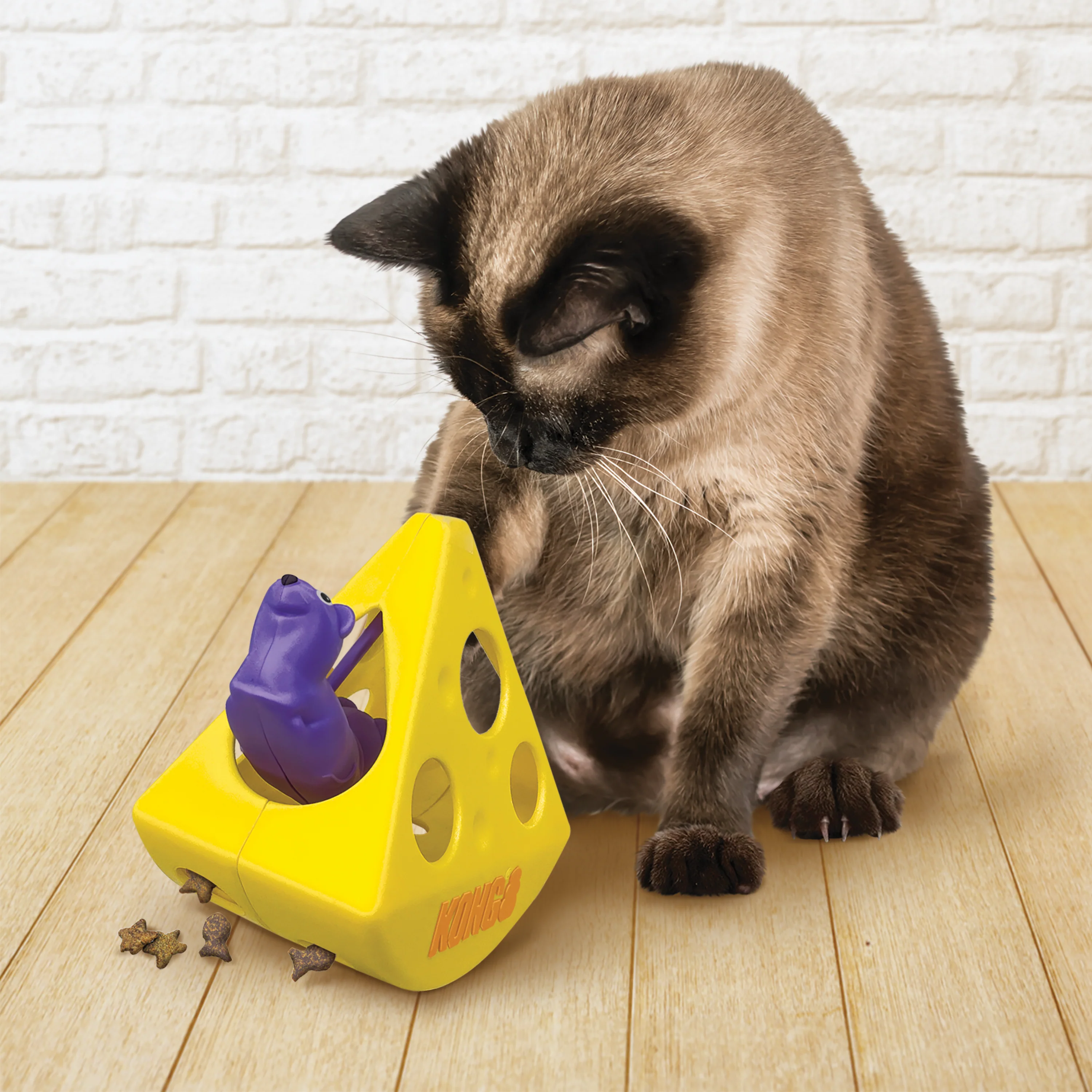 Kong Cat Rewards Rocker Cheese - Image 2